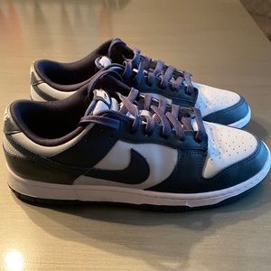 Nike dunk low Georgetown